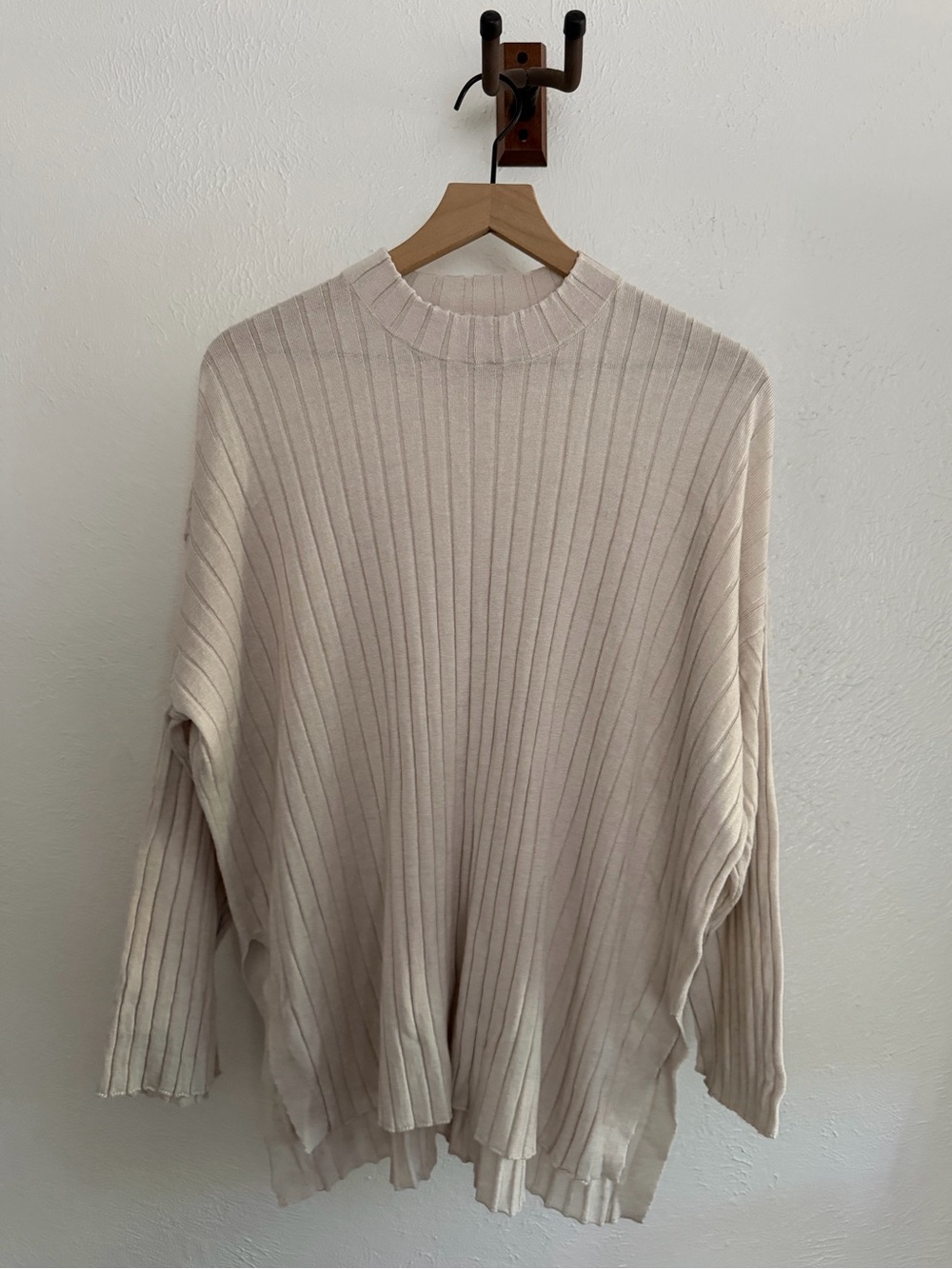 h&m fine knit sweater